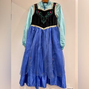 Disney Princess Frozen Size 9/10